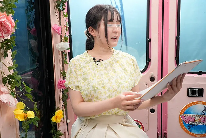 【胡桃さくら 竹内夏希 三田サクラ 優里なお】一般男女モニタリングAV×マジックミラー便コラボ企画 女子アナ志望の美人女子大生が出演！ガニ股ポーズで「潮吹き我慢！路上リポート」手マン＆電マ責めに耐えて淫語ニュースを最後まで読めたら100万円！チャレンジ失敗でデカチン即ハメ生中出し！！