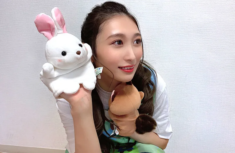 【中条鈴華】SEX大好き ポルチオ直撃即イキする美人保育士 変態恥辱プレイでストレス発散 25歳 独身 ドマゾ マッチングアプリ ナンパ男