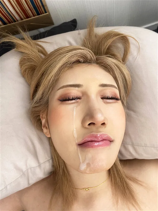 【渋谷華】【JK】【VR】高身長のスレンダー金髪美脚GALに【ミニスカ本革黒ブーツ！ J○制服ルーズソックス！】を着せてコスプレ生ハメ猛烈FUCK！絶頂連発の早漏マ○コを一心不乱に激突いて【ブーツ射精・中出し2発・顔射】 渋谷華