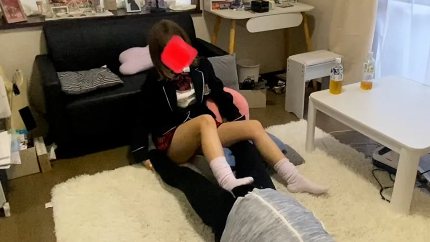 【柏木由紀似】ゆきり○似の地下アイドルふうかのマネージャー電気アンマいじめ