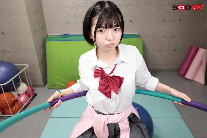 【市井結夏 尾崎えりか】【JK】【VR】ボクにホレてるっぽい溺愛メイドにエッチなご奉仕をしてもらっている最中に、ボクの事が大好きなツンデレ幼馴染と鉢合わせ！！「先に妊娠したほうが結婚ね！」お互いのプライドをかけた全力ご奉仕！種付け逆3P