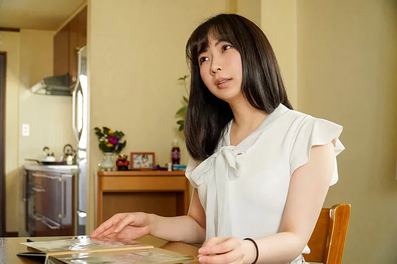 【乃木蛍 乃南ゆい】童貞のまま亡くなった息子さん成仏させたい母親からの依頼！ お子さんの霊をAV男優に憑依させて筆下ろしセックスしてあげよう！