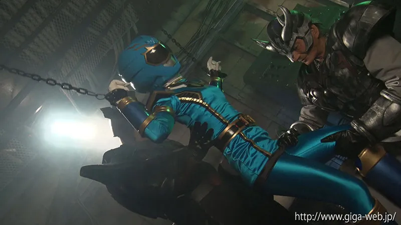 同人ヒロイン16 ブルーフェンリル/蒼井涼 渚みつき