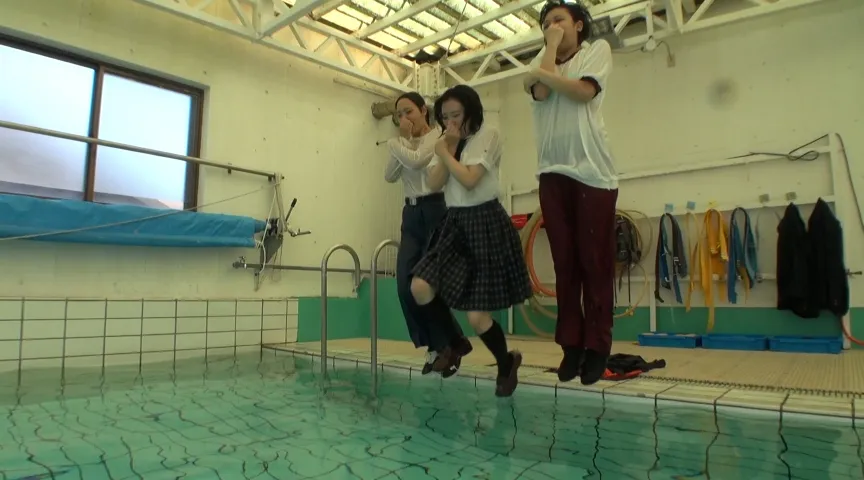 【JK着衣水泳】大事な事前経験【ウェット＆メッシー】