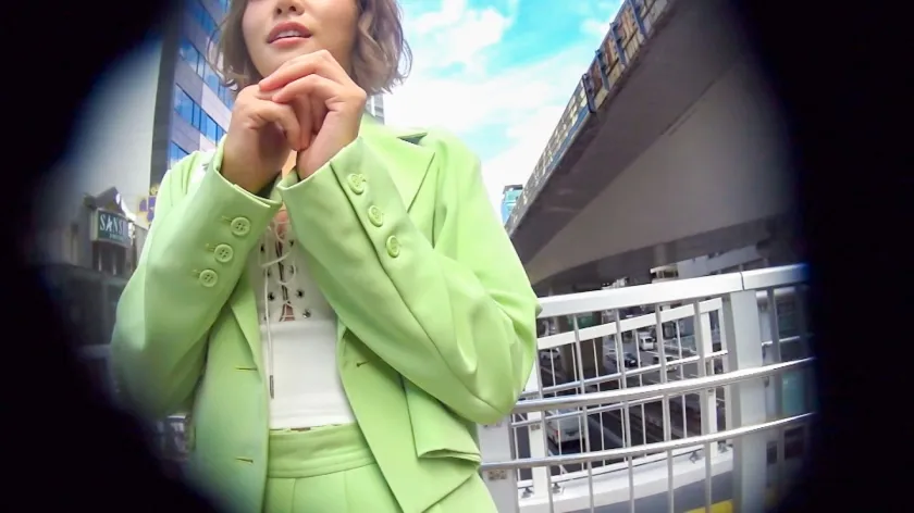 【浜崎真緒】【エンドレス爆裂潮吹き】スレンダーFカップ巨乳ギャルのインフルエンサーをイ○スタナンパ！どの体位でも潮吹いちゃう超敏感ボディ＆男優が圧倒されるほど性欲つよつよで4回も抜かれちゃいましたwww