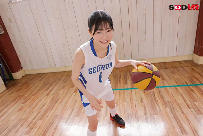 【JK】【VR】女子バスケ部の生徒と先っぽ3cmの空気イス特訓！ケツ肉がプルプル我慢できずニュルっと 合体。あまりの刺激に暴走ピストン杭打ち騎乗位！！ 響乃うた