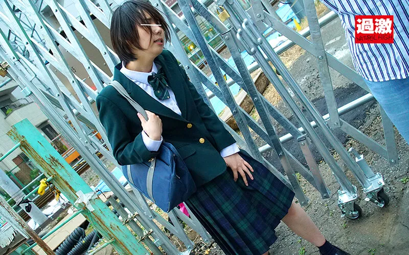 【市川りく 千石もなか 皆月ひかる】【JK】寸止めリモバイ淫乱化アクメ痴漢