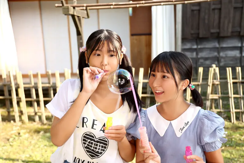 【JSロリ】【VR】夏休み、僕は日焼けメスガキに童貞を奪われる 姫野らん・皆瀬あかり・由良かな