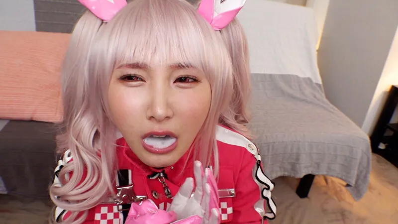 【由良かな】【NIKKE アリス コスプレAV】大人気レイヤーKちゃん。超美形のこの顔でこの激カワ衣装、最強でしょう。