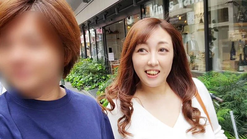 【磐井玲子】色白爆乳I-cup熟女妻、年下男性とのW不倫記録、流出。恵子（48歳）