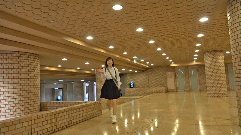 【JC】メスガキ07 ちびっ子ボイン りむちゃん 154cmHカップ おじさん大好きミニマム美少女の秘密のえっちなお遊び探検記。 弓乃りむ