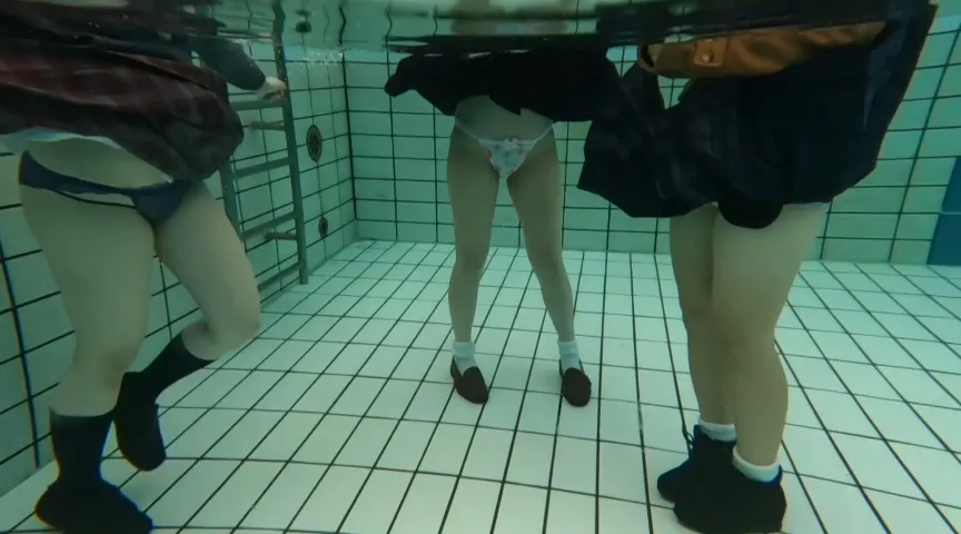 【JK】新入生対象着衣水泳授業【ウェット＆メッシー】