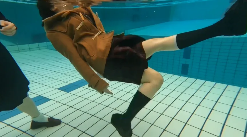 【JK】新入生対象着衣水泳授業【ウェット＆メッシー】