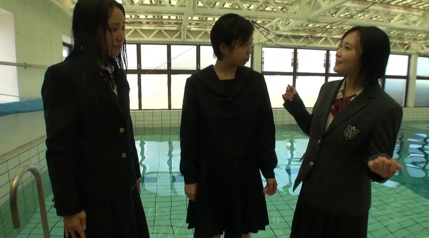 【JK着衣水泳】冬制服のままでの経験【ウェット＆メッシー】