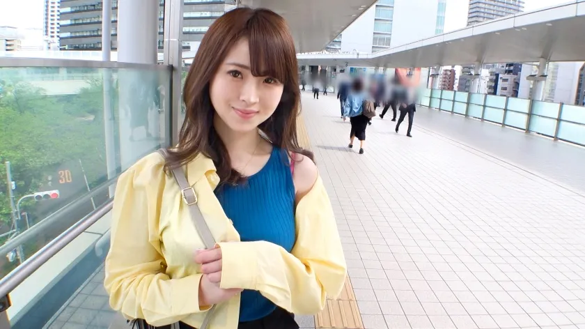 【白浜みなみ】マジ軟派、初撮。 1955 恋愛が長続きしない貞操観念低めのお姉さん、警戒しつつもイケメン軟派師に迫られ即堕ち！顔より大きなブリンブリンお尻がピストンの度に弾ける！！