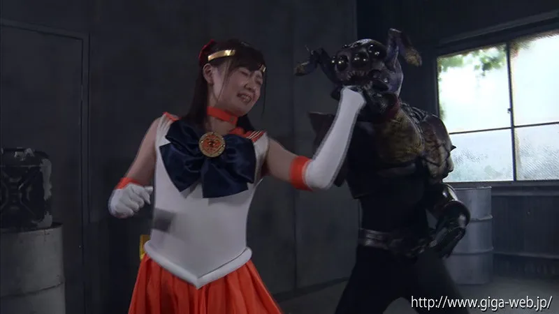 【セーラーヴィーナス コスプレAV】手負いのヒロイン脱出・敗北 美少女戦士セーラーフロンティア 結城のの