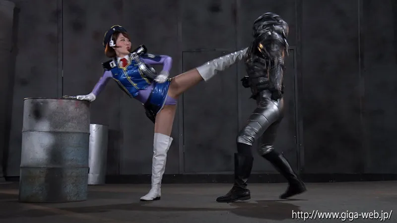 スーパーガードウーマン 超抵抗 神楽りん