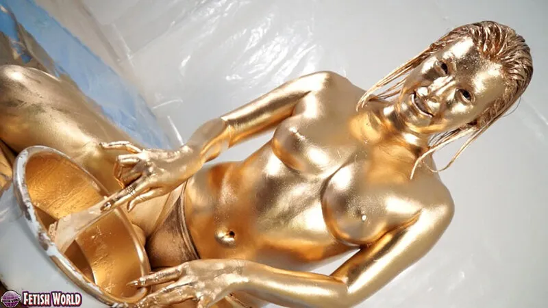 【若宮はずき】早川瑞希が金粉に挑戦！【ウェット＆メッシー】