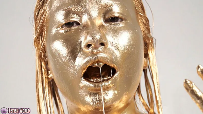 【若宮はずき】早川瑞希が金粉に挑戦！【ウェット＆メッシー】