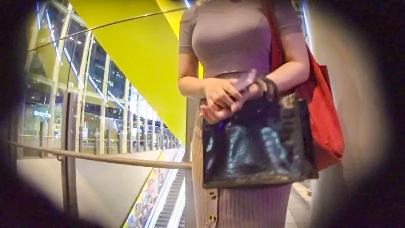 【黛まゆ】D・D・ほっぴぃ【Hカップ現役JDコスプレイヤー エナメルシスターコス・中出しハメ撮り流出】