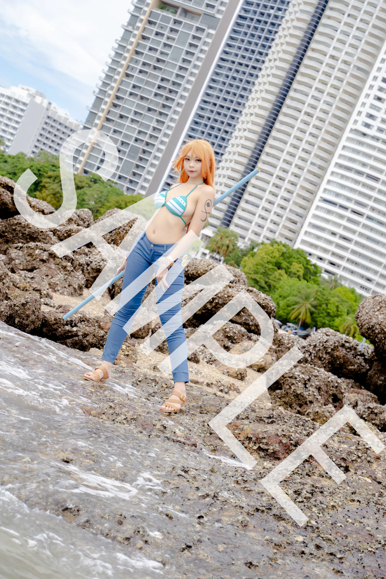 【カドリン仁美】【ONE PIECE ナミ コスROM】HTM-081 グラン・テゾーロの高級ホテルでリラックス