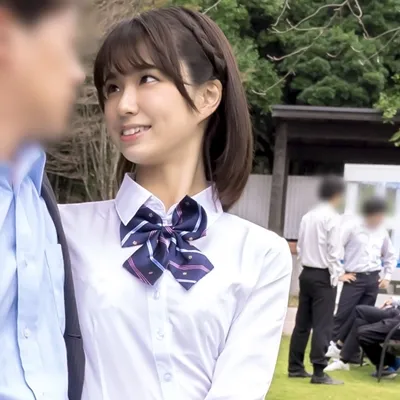 【倉本すみれ】【JK】【小悪魔＠制服女子①】勉強熱心な真面目な女子が密着淫語で大人をからかいザーメン搾精！スク水姿の誘惑に負けて校内ＳＥＸ【前編】