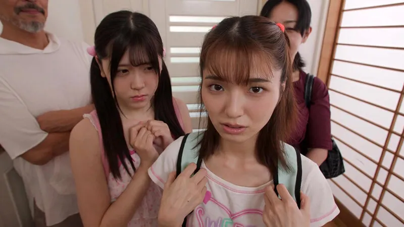 両親が再婚して僕はメスガキ生意気姉妹にむちゃくちゃ搾精された。 倉本すみれ 皆瀬あかり