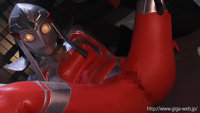 巨大ヒロイン（R） アルティーレイズ 平井栞奈