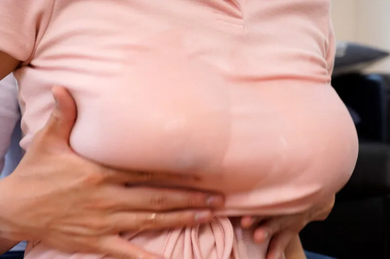 【叔父×JK姪 近親姦】爆乳の姪をうちで預かることになったが、おっぱい好きの俺は我慢できる自信がない 水原みその