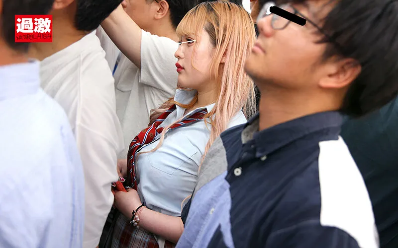 【乙アリス 白雪ひめ 瀬那ルミナ NATSUKA】即潮ギャル痴漢 強気な抵抗ができなくなるまで連続潮吹きで生意気ギャルをねじ伏せろ！