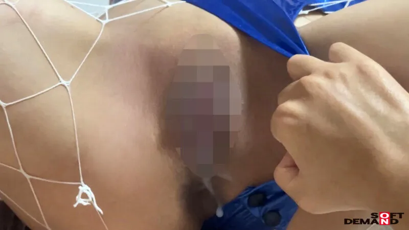 【結菜さき】ボクの姉（27）は我が家の大黒柱 アラサーバニーガール ガールズバーで働く姉は、日中も自宅でバニー姿。そんな姉の無防備なエロ尻を撮影し、ネットにアップしたら収益を得ました。