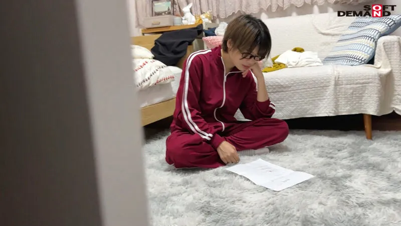 【結菜さき】ボクの姉（27）は我が家の大黒柱 アラサーバニーガール ガールズバーで働く姉は、日中も自宅でバニー姿。そんな姉の無防備なエロ尻を撮影し、ネットにアップしたら収益を得ました。