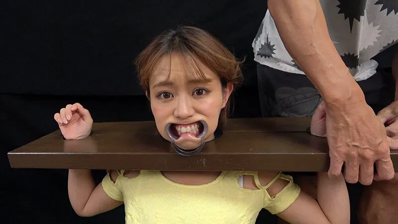 【JK】美女のお顔をぶっ壊す！ 顔面緊縛 真矢みつき