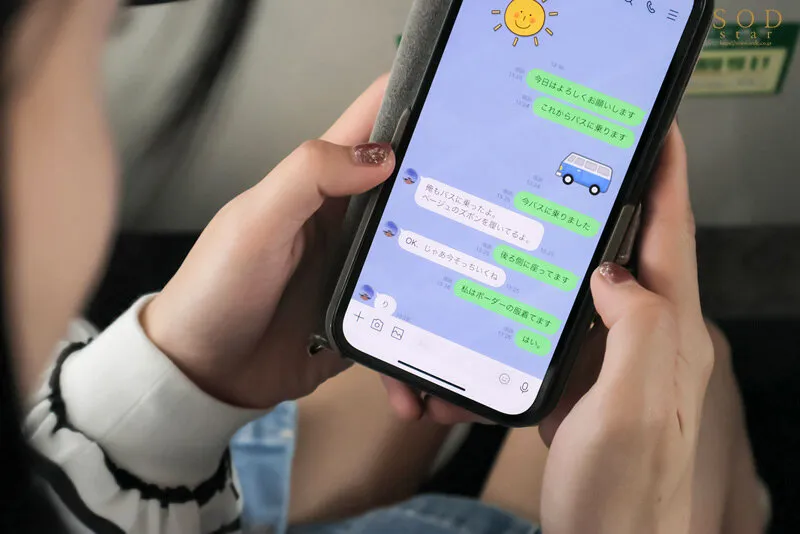 【JK痴漢】無垢な美少女はある日された痴〇をきっかけに公共の場でのセックスにハマってしまった…見られるかもしれないスリルに快感を覚えてしまい掲示板で自ら相手を募集するようになるまで。宮島めい