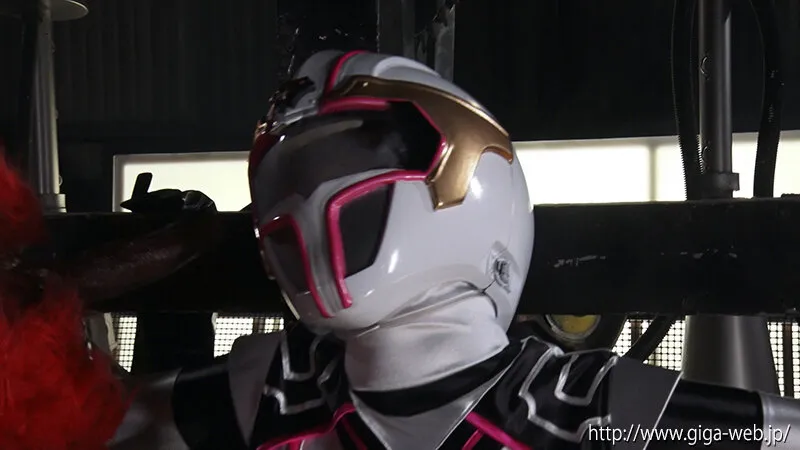 影神戦隊セイニンジャー セイニンホワイト 天然美月