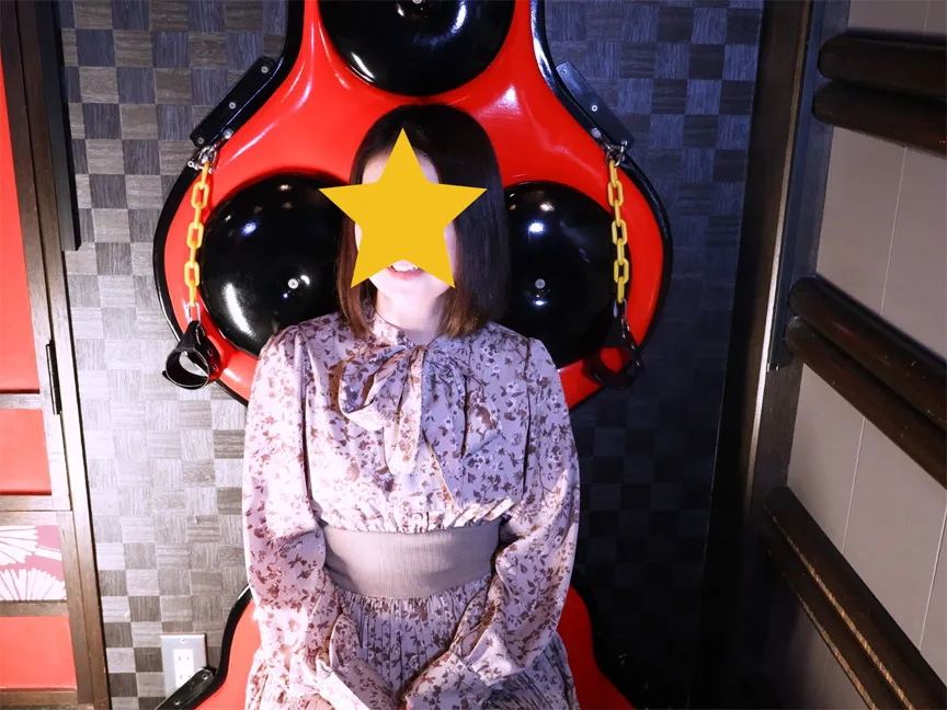 ミニマム八重歯娘腹パンチトレーニングとSM耐久テスト