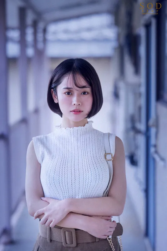 【JD集団レイプ】デート×××。信頼していた同じ大学の映画サークルの男子たちに襲われて、喉奥まで何度もイラマチオされて、中出しされました… MINAMO