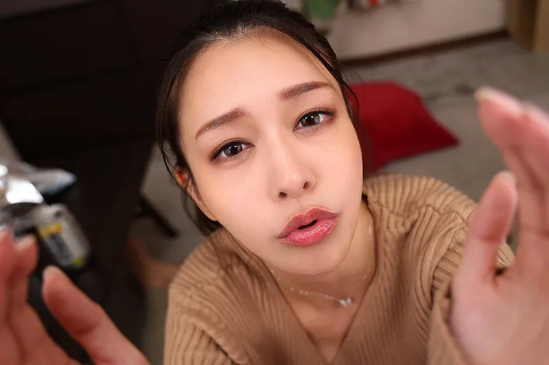 【橘メアリー】【VR】「ホントはずっと…好きだった」酔いの回った深夜1時、人妻となった幼馴染からの告白。 見つめ合うだけ、二人の間に言葉は要らないオトナの火遊び