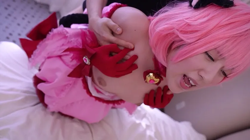 【東京ミュウミュウ ミュウイチゴ コスプレAV】【中出し】厳選美少女にコスプレさせてオレの子を孕ませる！【ミュ●イチゴ】 辻さくら