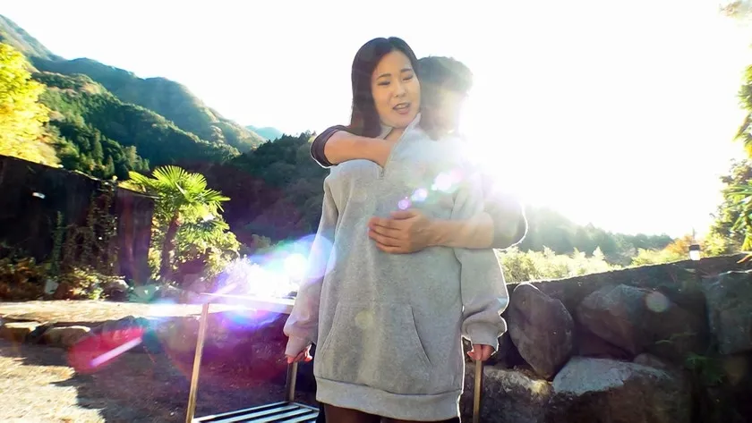 【森咲しずね】中出し露天温泉 むっちり爆乳Kカップ超濡れ濡れオマ○コお姉さん