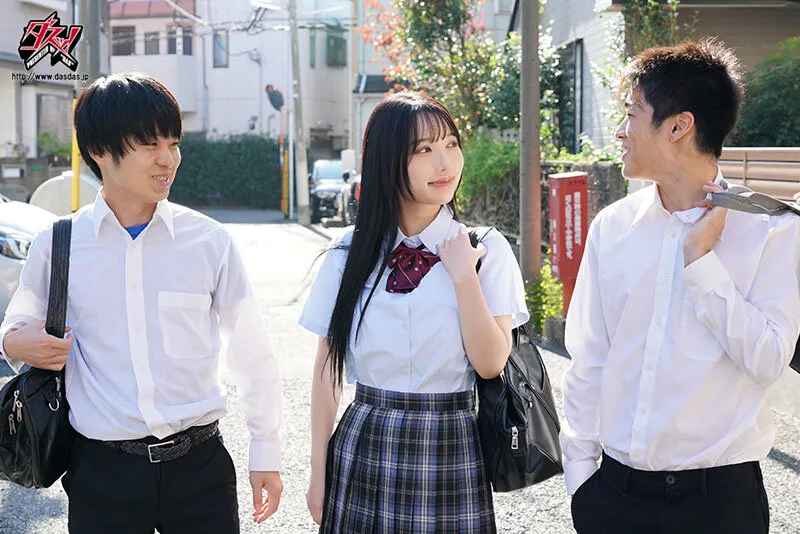 【JK】童貞卒業するなら、2人同時でしょ？ 子供の時から仲良し3人組だから、両親不在の一週間イチャラブ中出し3Pセックス 弓乃りむ