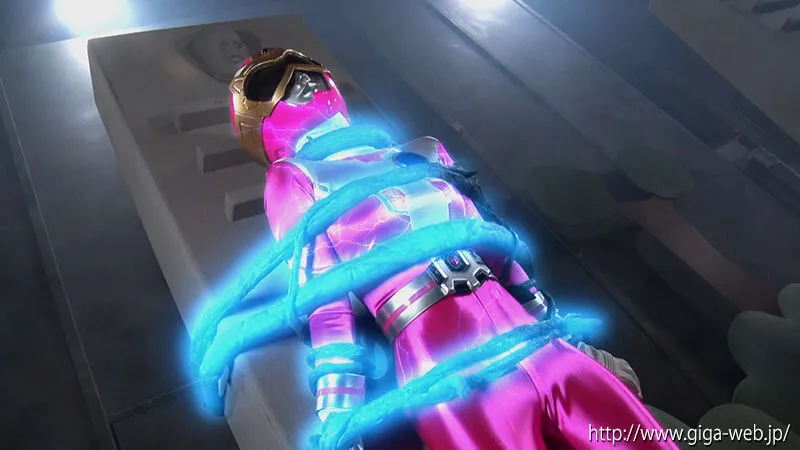 超戦隊シールドファイブ ヒロイン失格の烙印 大川月乃