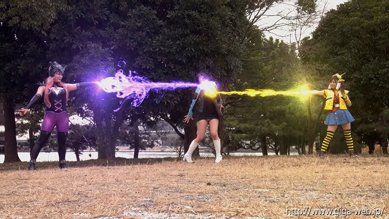 【岬あずさ 星あめり 神楽りん】騎忍戦隊シノビレンジャー レズ地獄に落ちたシノビブルー