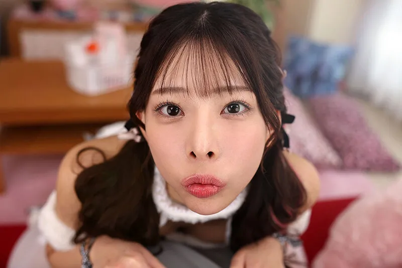 【桜木美音】【VR】いっぱい褒めてくれた男の子には中出しさせてアゲる♪顔面偏差値ズバ抜けてるのに簡単に本番しちゃうあざと可愛いオナクラ嬢