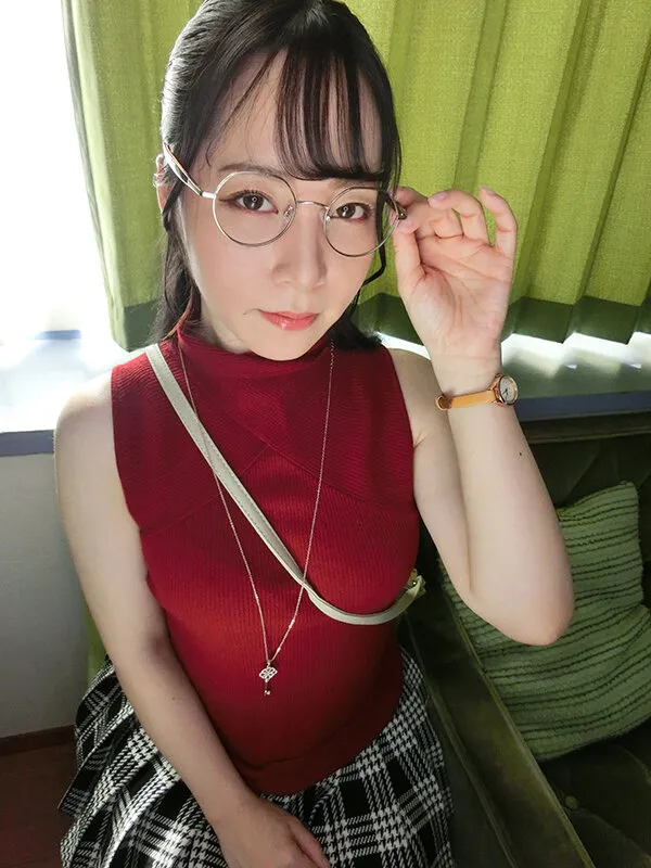 【遠山まき】ゲロマゾ喉姦性処理女 小海あいな