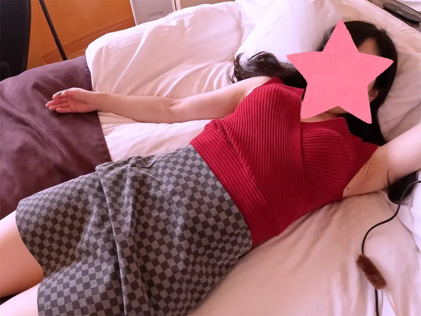 世界一笑わないくすぐり作品！！人妻モデルツボ探し女体再実験