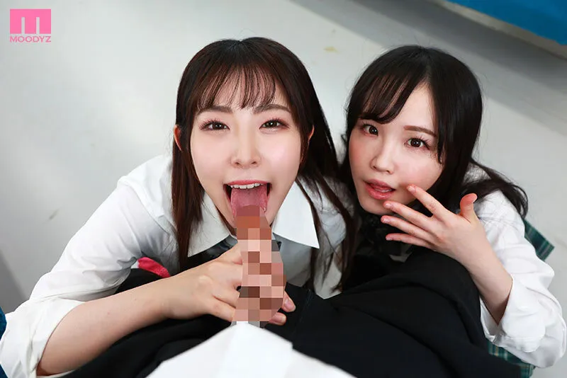 【横宮七海 工藤ララ 沙月恵奈】【JK】【VR】MOODYZ VR7周年記念作品！！ 卒業までの半年間…美少女J○3人に告白されて迫られ続ける青春学園生活VR！！8K高画質でキラキラしすぎの学園時代にバーチャルタイムスリップ！！