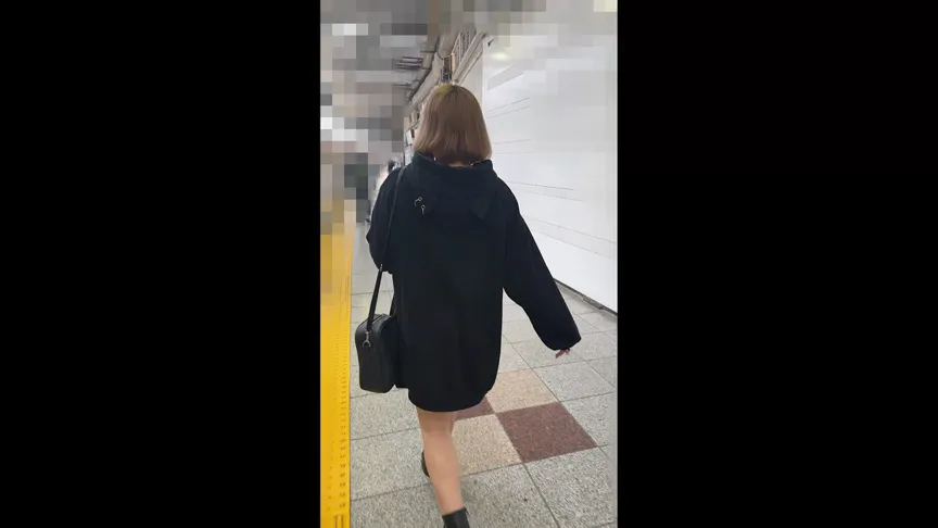 【金髪ギャル痴漢】窃触記録映像96