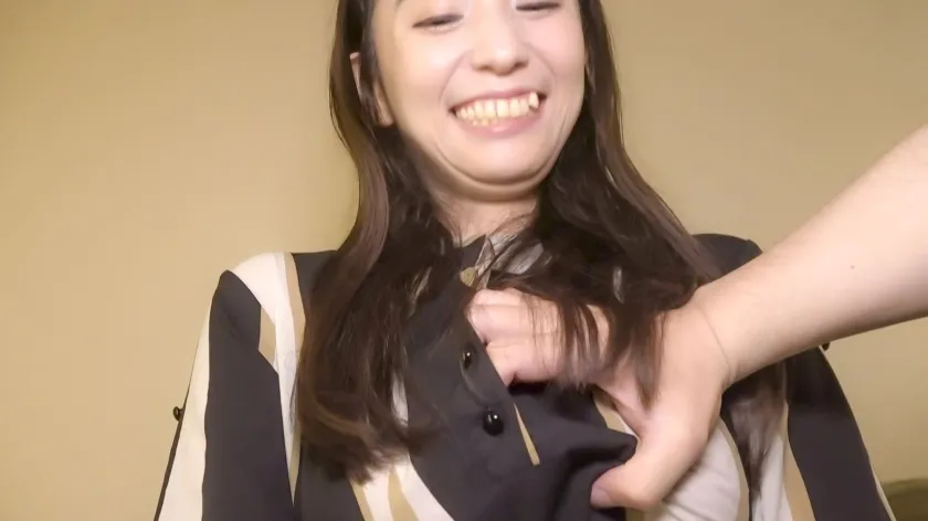 いちゃはこっ！ 美乳すぎるお姉さんイチャラブ 吊り目クールな美乳お姉さん かんな＆テンションアゲアゲエロ美乳 はる 明日美かんな 緒川はる