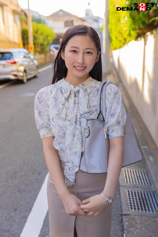 【岡本莉里 月本海咲 和夜ゆら 他】マジックミラー号 絶対に気持ちよくなってはイケない！！！愛する彼氏とはミラー越し30cmの状況でくすぐり我慢ゲームと称して凄腕AV男優の妙技でHにいじくりたおす！！！見てるこっちが恥ずかしくなるほどの熱熱カップルさん5組収録